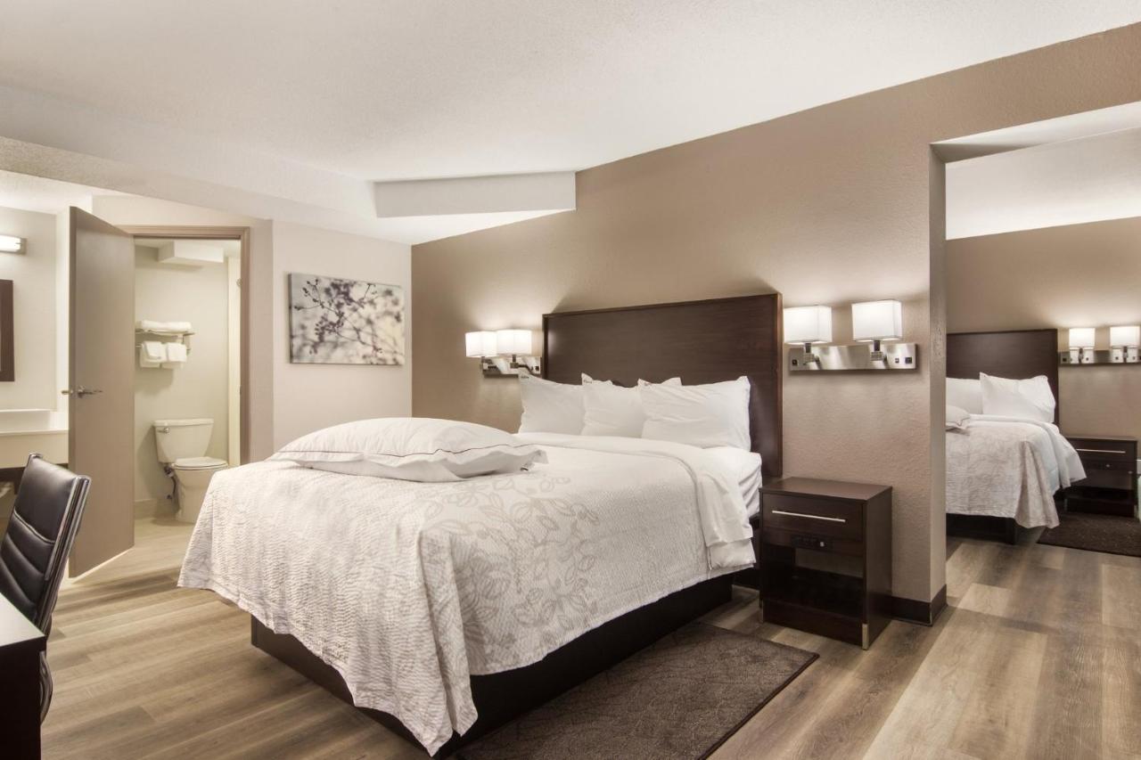 Red Roof Inn Plus & Suites Erie Luaran gambar